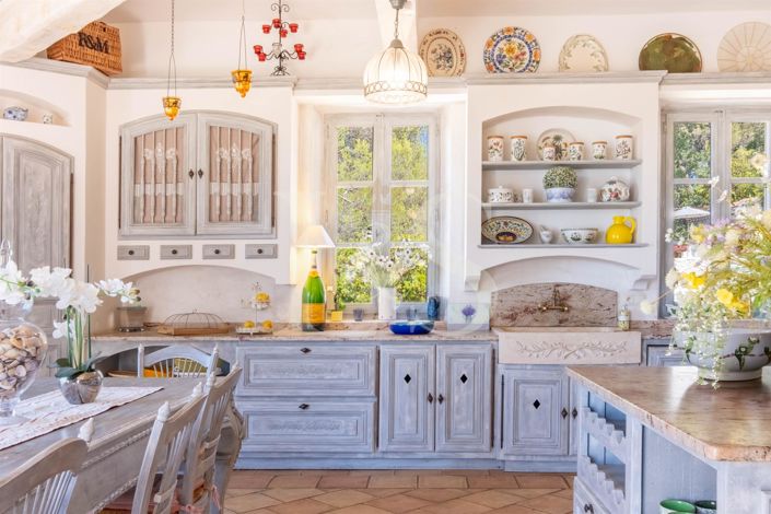 Image No.7-4 Bed House for sale