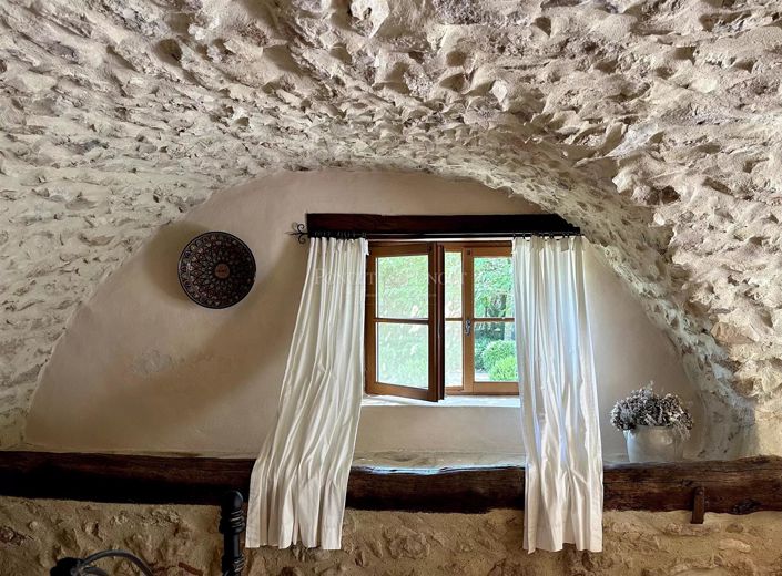 Image No.17-9 Bed House for sale