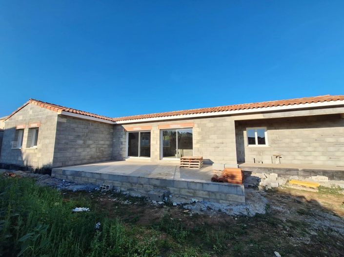 Image No.2-3 Bed House for sale