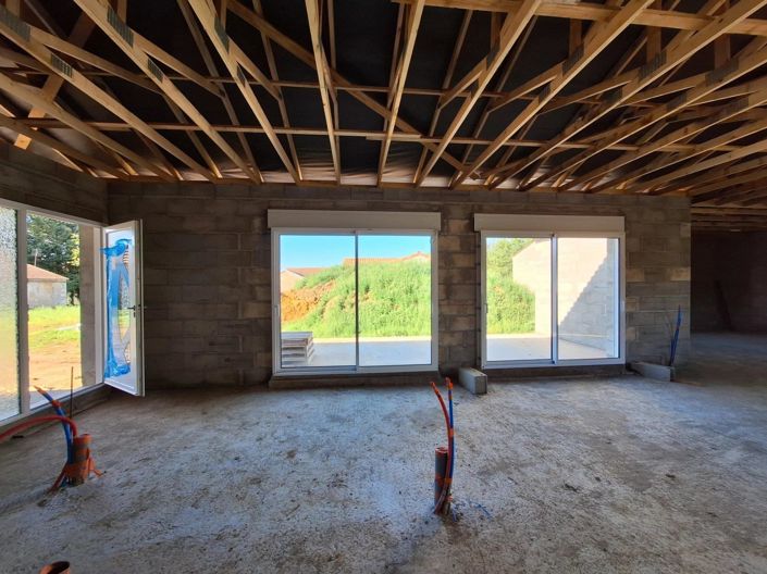 Image No.7-3 Bed House for sale