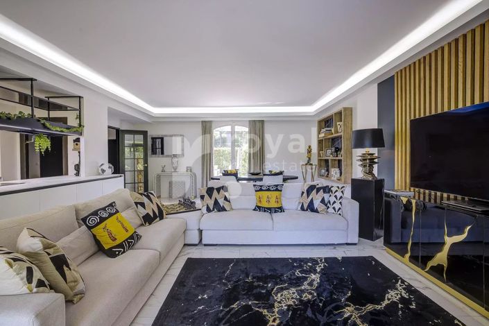 Image No.11-3 Bed House for sale