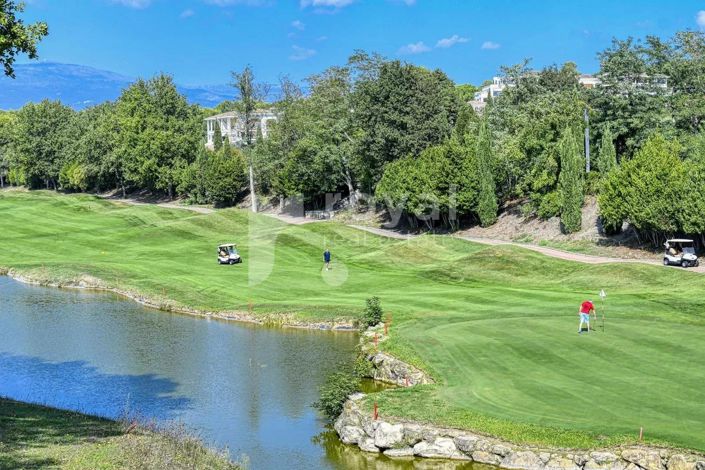 Image No.5-3 Bed House for sale