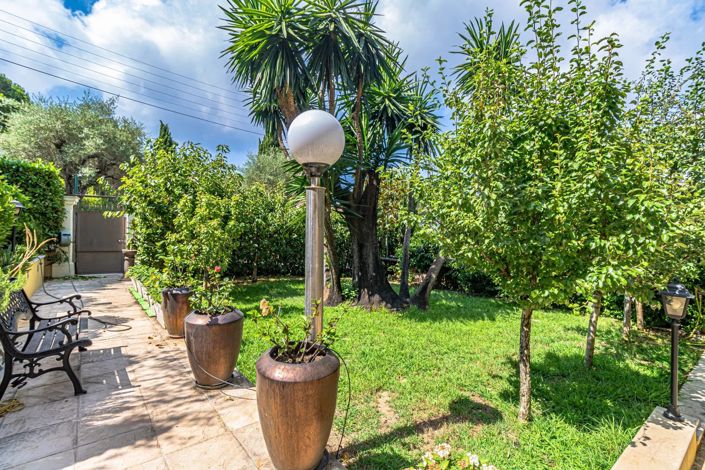 Image No.7-3 Bed House for sale