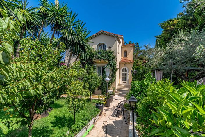 Image No.9-3 Bed House for sale