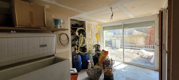 Image No.12-5 Bed House for sale