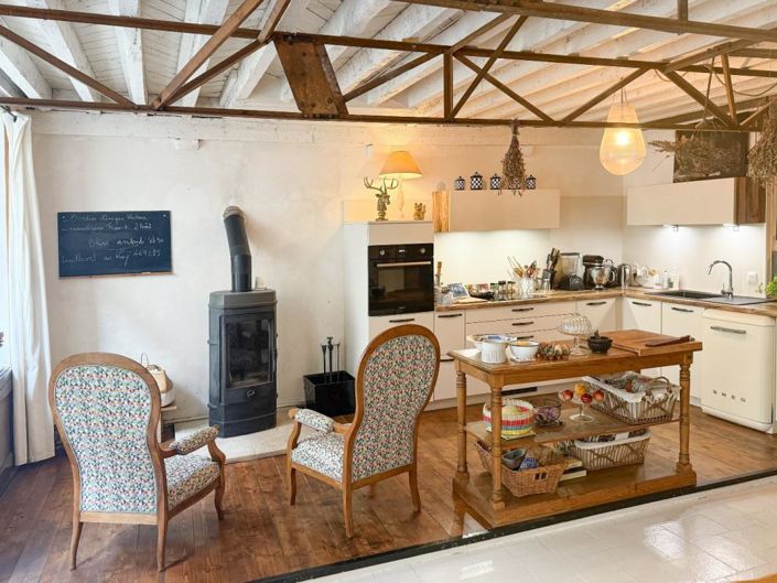 Image No.3-3 Bed House for sale