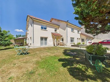1 - Franche-Comté, House