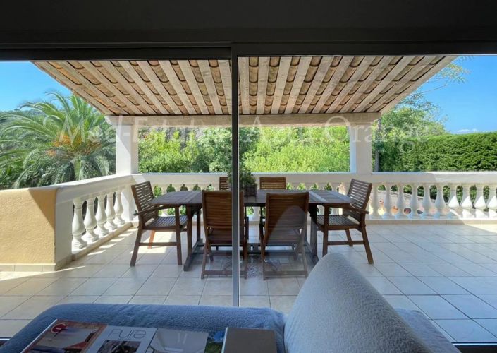 Image No.5-4 Bed House for sale