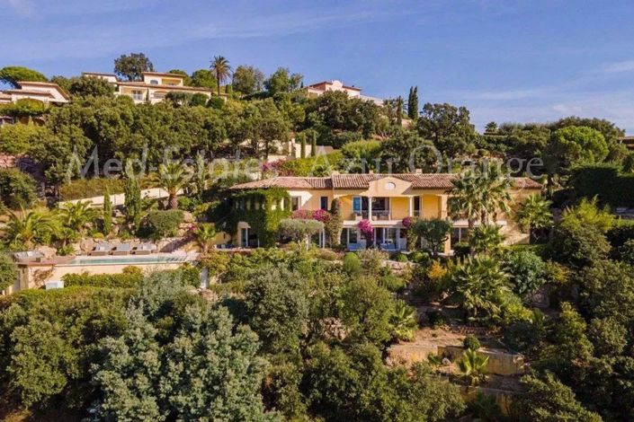 Image No.13-5 Bed House for sale