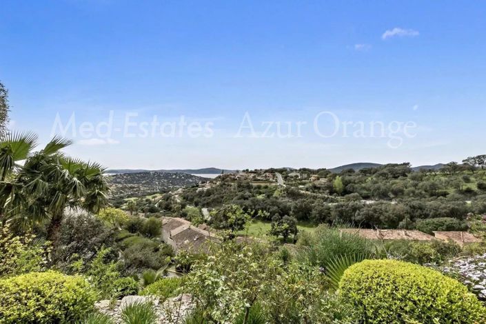 Image No.28-5 Bed House for sale