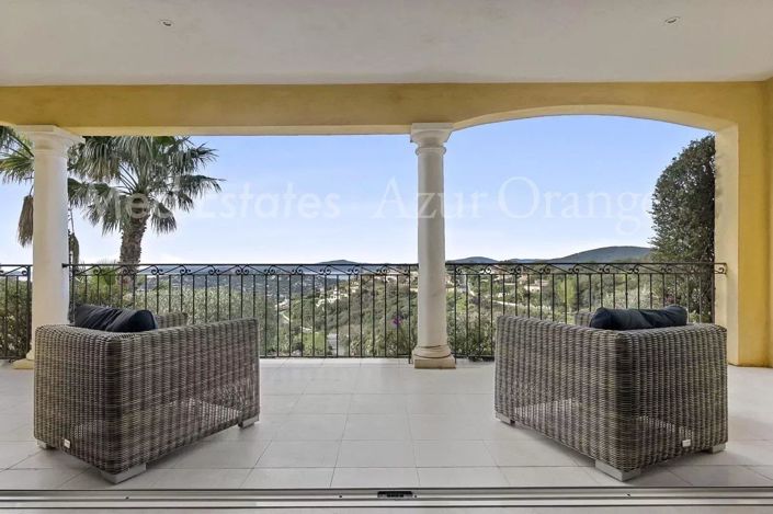 Image No.4-5 Bed House for sale