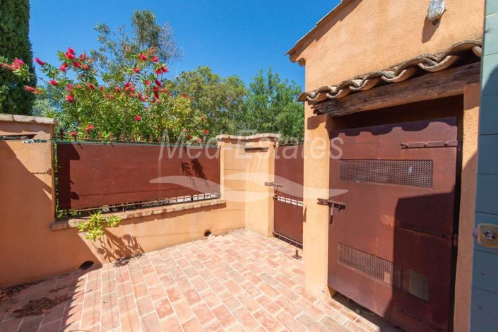 Image No.57-6 Bed House for sale