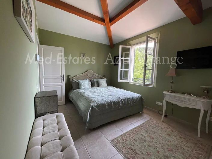 Image No.13-4 Bed House for sale