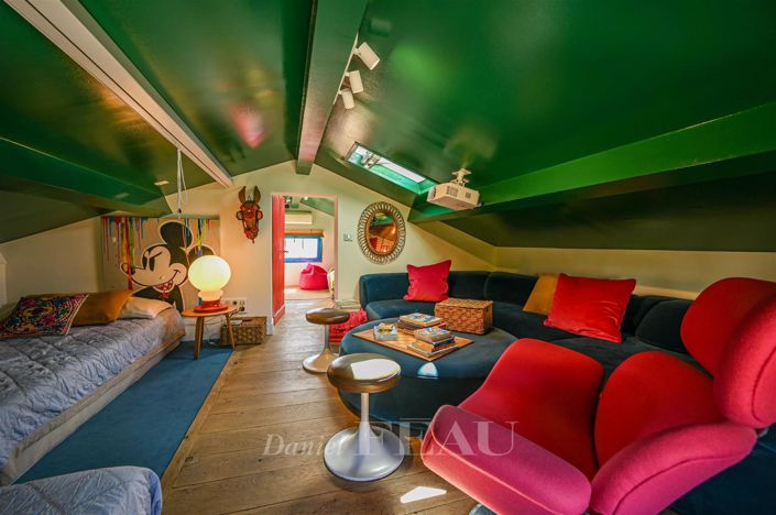 Image No.20-4 Bed House for sale