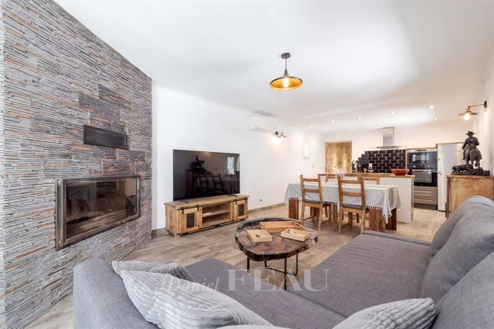 Image No.7-4 Bed House for sale