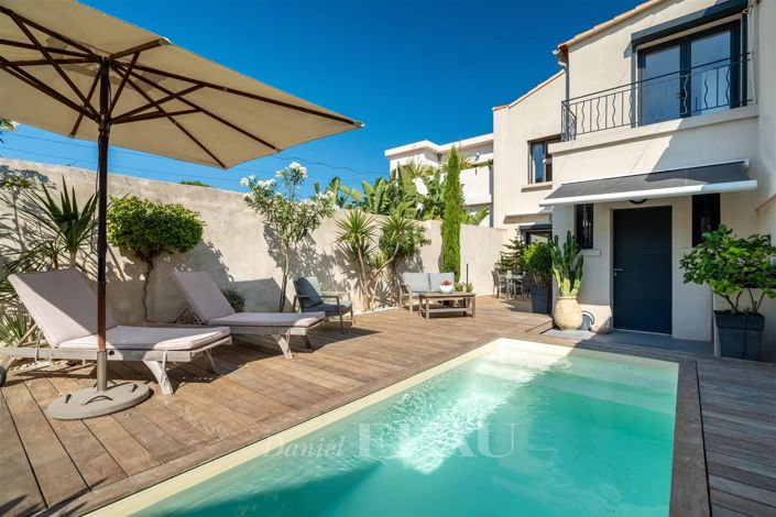 Image No.3-3 Bed House for sale