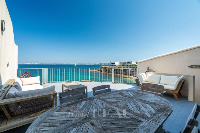 Image No.6-3 Bed House for sale