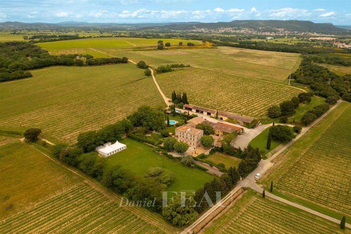 Image No.17-10 Bed House for sale