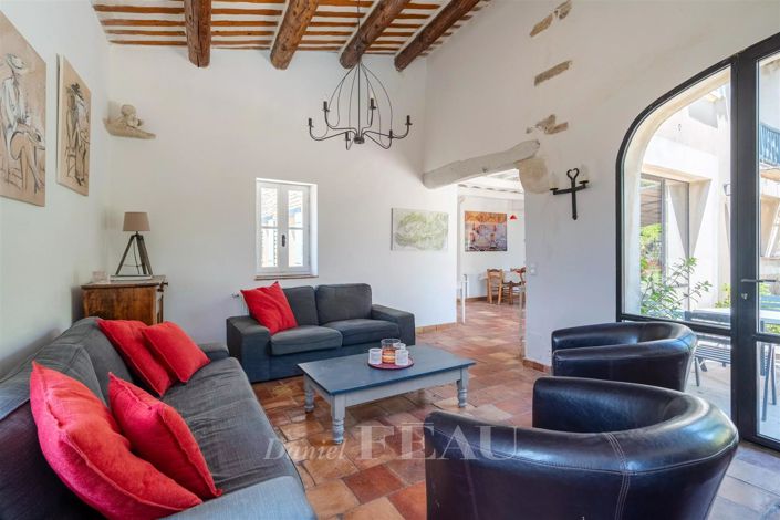 Image No.13-11 Bed House for sale