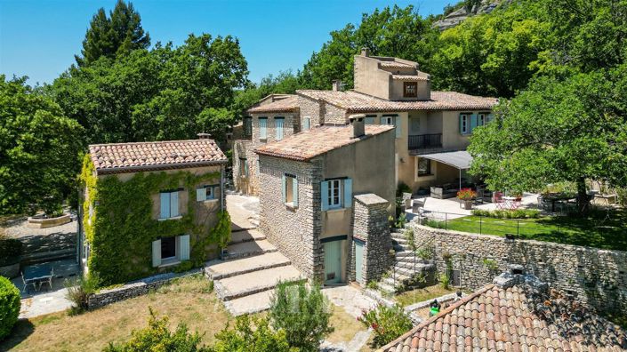 Image No.3-11 Bed House for sale