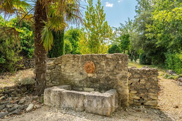 Image No.12-6 Bed House for sale