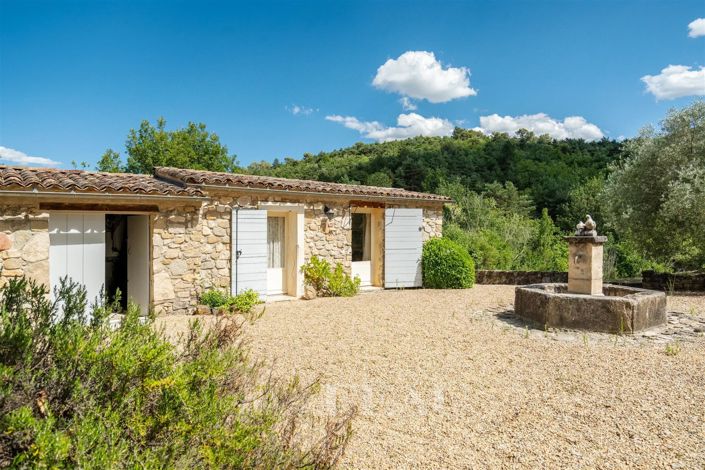 Image No.5-6 Bed House for sale