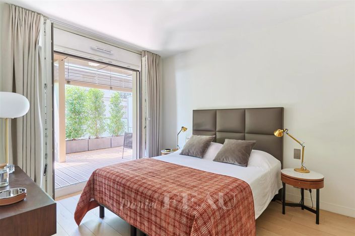 Image No.10-1 Bed Apartment for sale