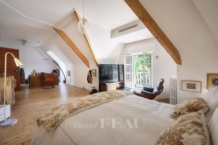 Image No.16-House for sale