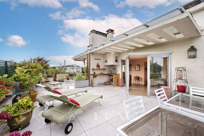 Image No.7-3 Bed Apartment for sale