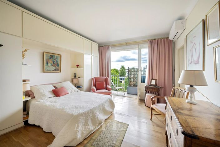 Image No.9-3 Bed Apartment for sale