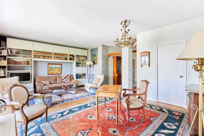 Image No.5-2 Bed Apartment for sale