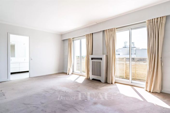 Image No.9-4 Bed Apartment for sale