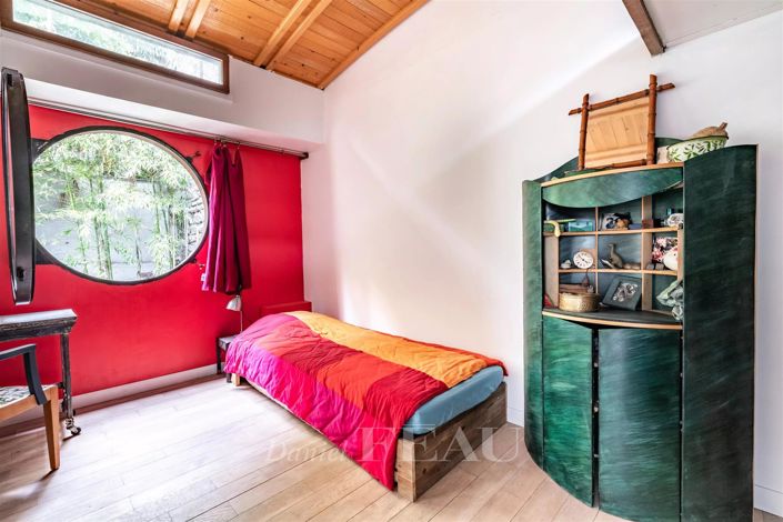 Image No.13-3 Bed House for sale