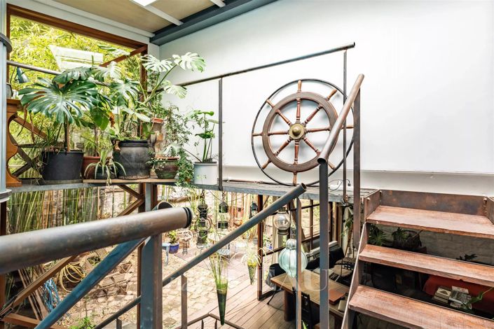 Image No.17-3 Bed House for sale