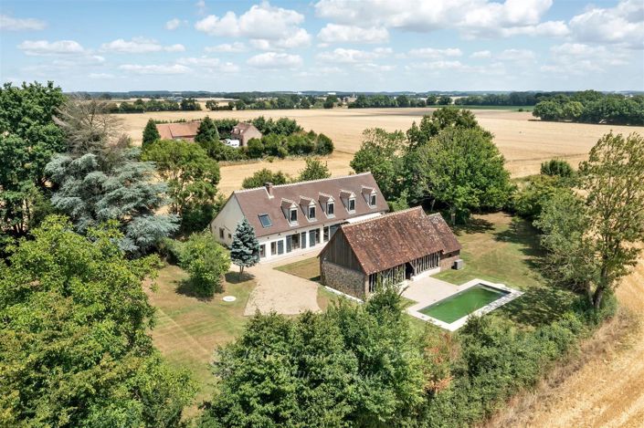 Image No.1-5 Bed House for sale