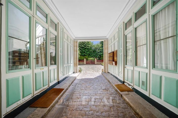 Image No.4-5 Bed Apartment for sale