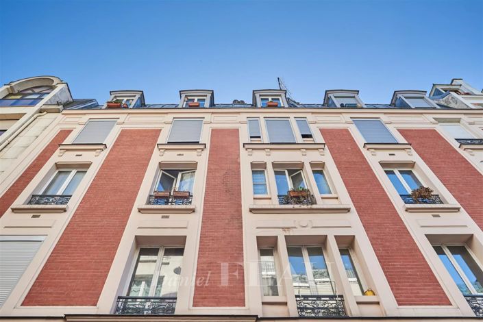 Image No.10-1 Bed Apartment for sale