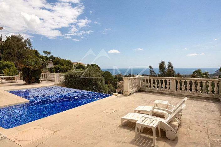 Image No.3-4 Bed House for sale