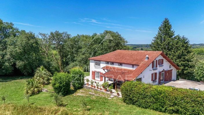 Image No.3-5 Bed House for sale