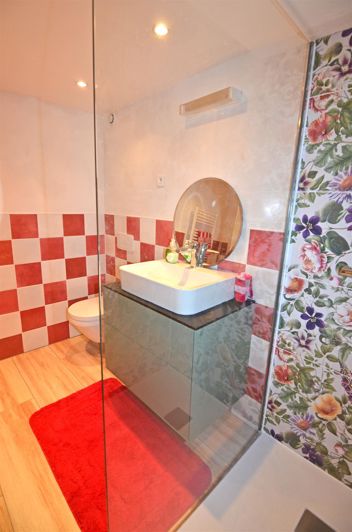 Image No.20-3 Bed House for sale