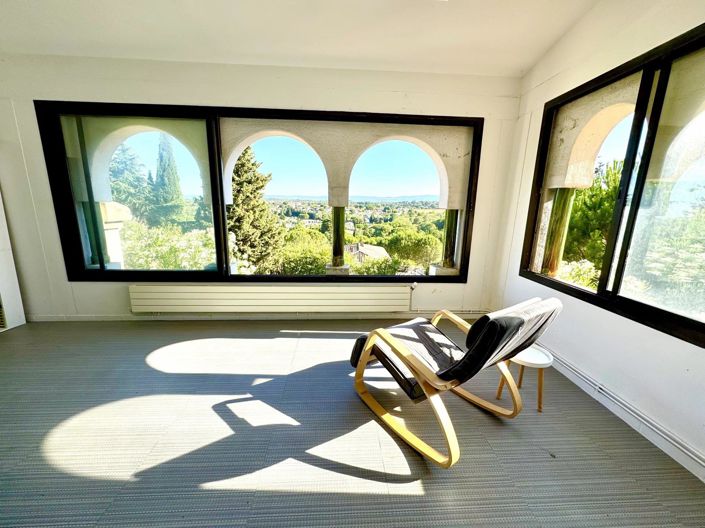 Image No.5-6 Bed House for sale