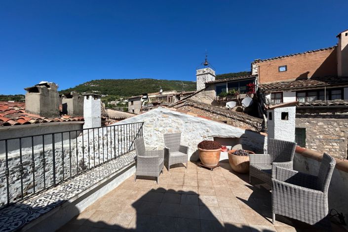 Image No.1-2 Bed House for sale