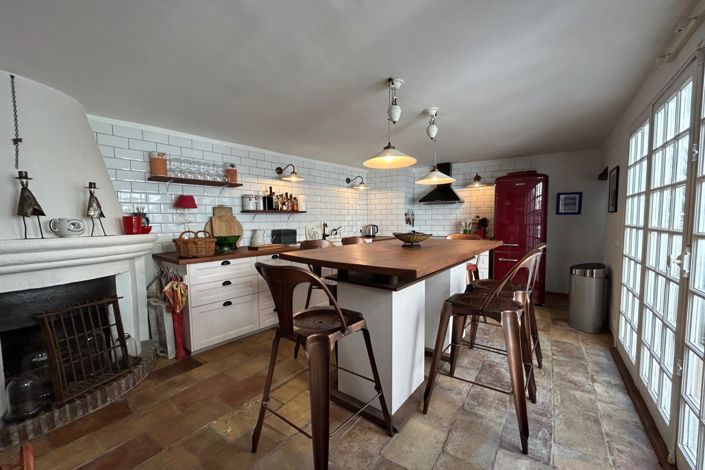 Image No.13-2 Bed House for sale