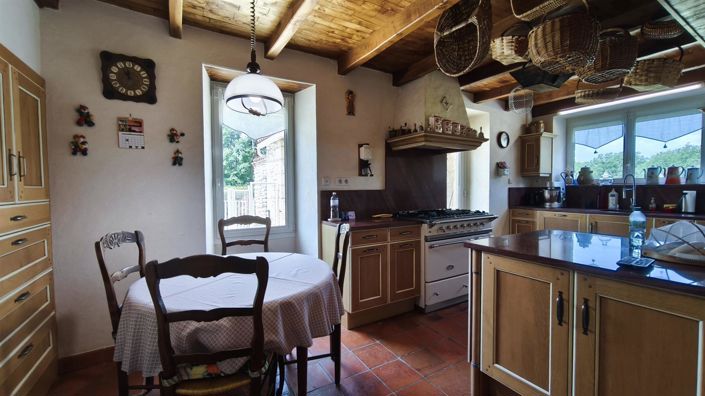 Image No.14-3 Bed House for sale