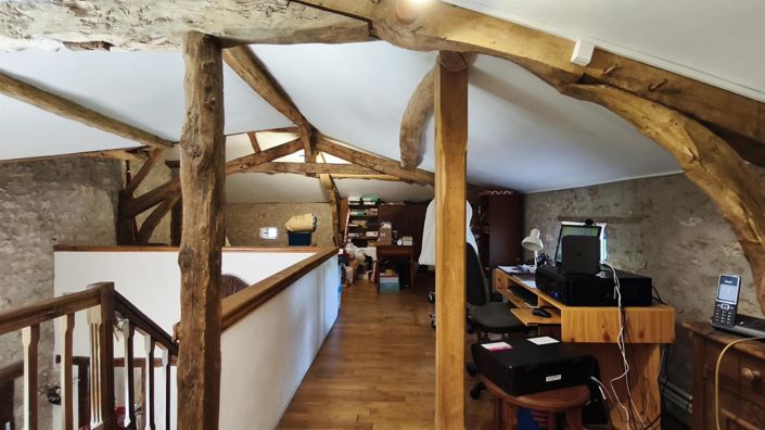 Image No.23-3 Bed House for sale