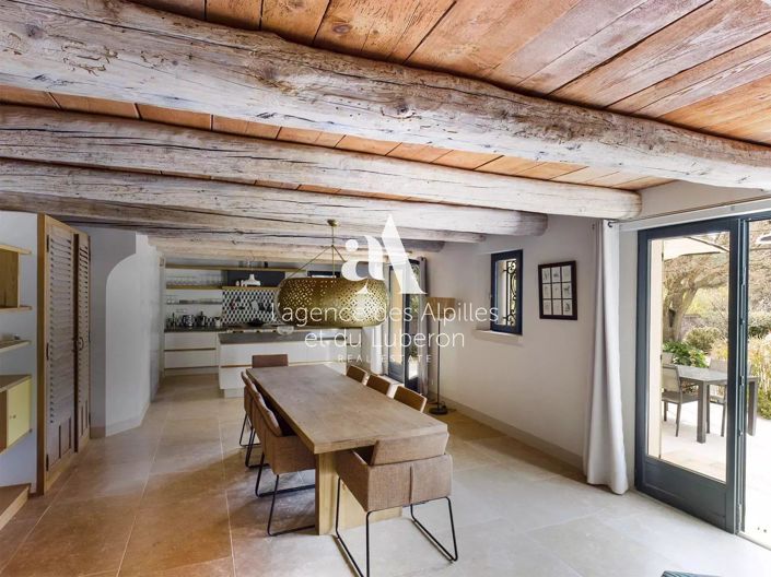 Image No.21-3 Bed House for sale