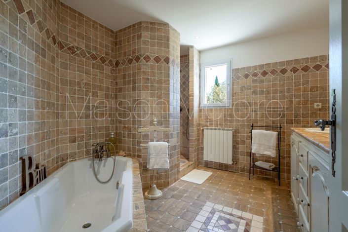 Image No.23-3 Bed House for sale