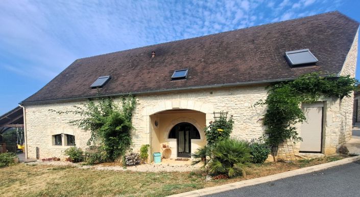 Image No.1-4 Bed House for sale