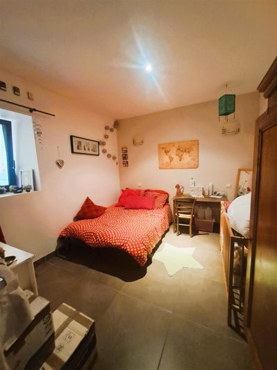 Image No.10-4 Bed House for sale