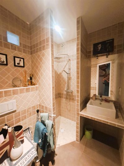 Image No.11-4 Bed House for sale